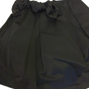 Retro Style Black TeaCup Skirt with Pockets XL image 5