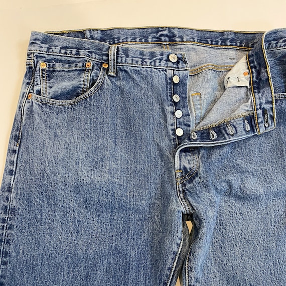 40 Vintage Levi  501 Button fly  jeans size 40 wa… - image 1