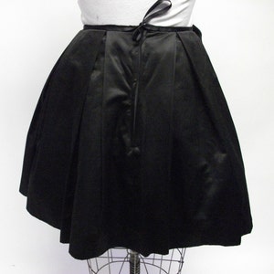 Retro Style Black TeaCup Skirt with Pockets XL image 6