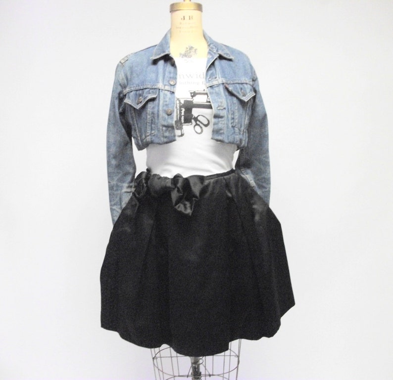 Retro Style Black TeaCup Skirt with Pockets XL image 4