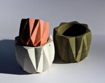 Geometric Concrete Planter: Modern Minimalist Succulent Pot - [Color Options]