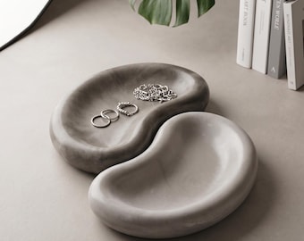 Concrete Vanity Tray, Bathroom Organizer, Jewelry Dish, Minimalist Decor, Modern Catchall Tray, Housewarming Gift