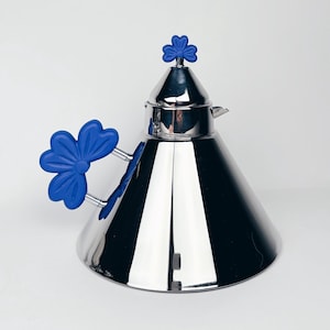 Very Rare Italian Kettle – Inoxpran “Giovani” by Prandelli – Heavy Stainless Steel, 1980s Postmodern Design