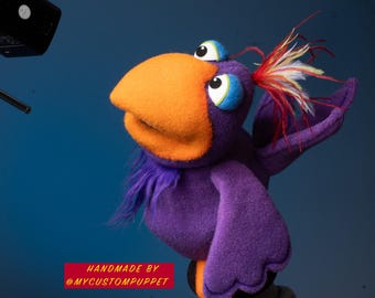 Bunter handgemachter Vogel von MyCustomPuppet