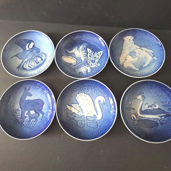 B & G Kjobfnhavn Set Mothers Day Plates 1970s