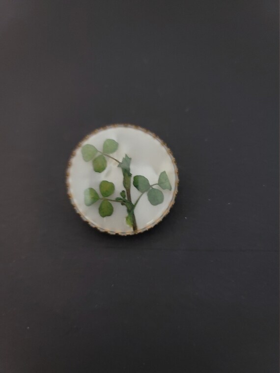 Leaf Brooch