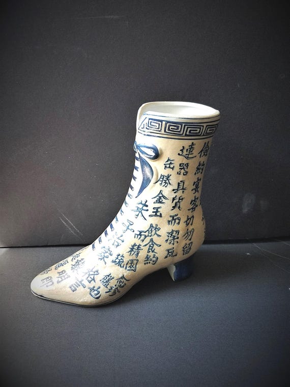 Baum Bros Formalities Chinese Shoe Vase