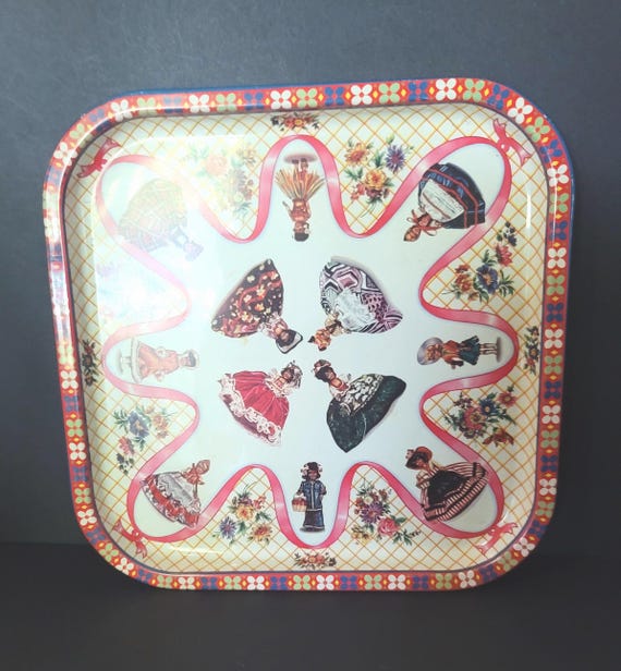 Daher Tin Dolls Around the World Tray 1970s