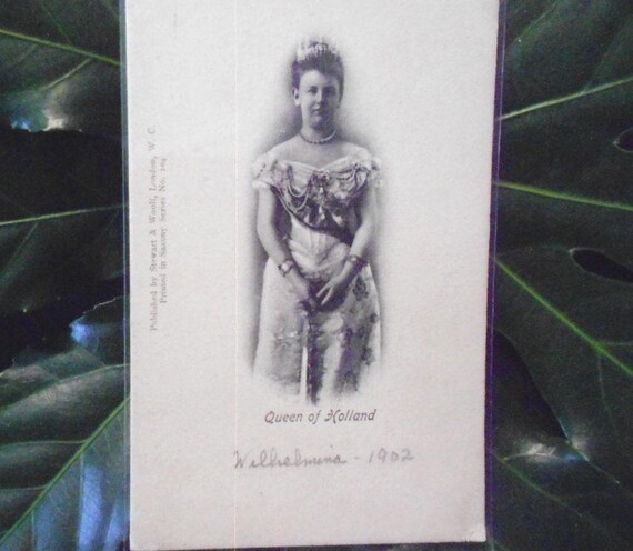 1902 Postcard of Wilhelmina Queen of Holland Unused