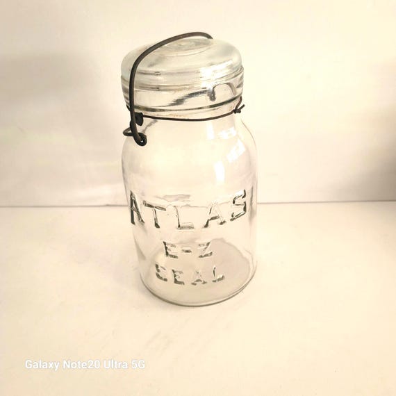 Hazel Atlas EZ Seal Quart Jar circa 1920