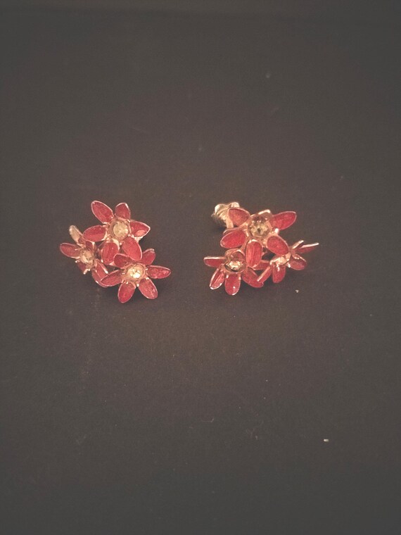 Vintage Metal Red Flower Screw Back