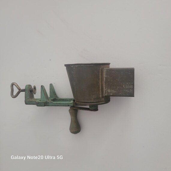 Kitchen Grinder by Lorraine Metal 1930s Green Handle