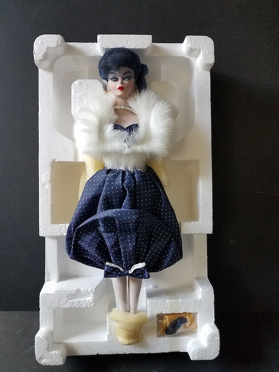 1991 Gay Parisienne Porcelain 1959 Barbie - Etsy 1991 Gay Parisienne Porcelain 1959 Barbie - Etsy