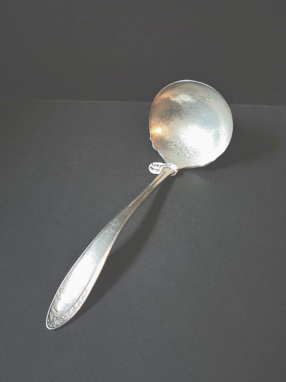1915 Oneida Community "Bridal Wreath" SP Ladle