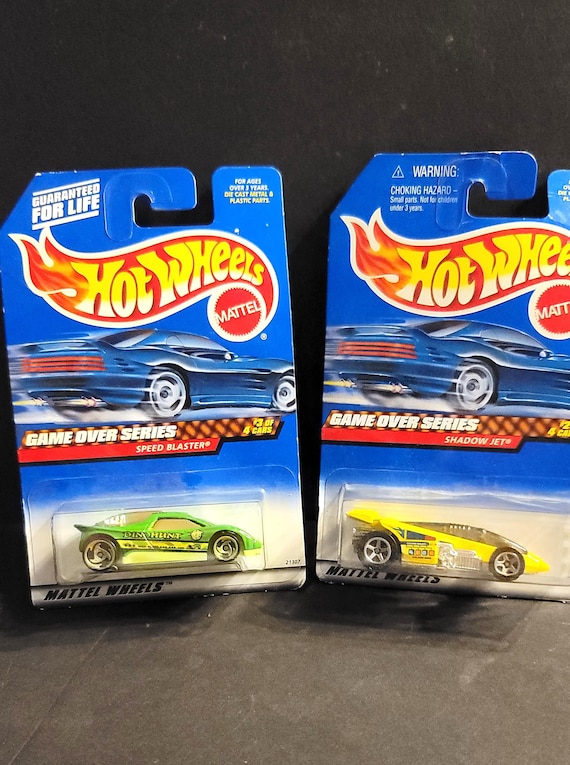 1998 Hot Wheels Dinohunt Speedblaster and Shadow Jet