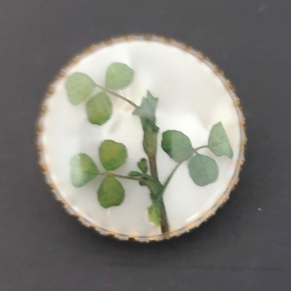 Leaf Brooch