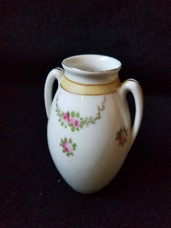 1930s Nippon Vase Handpainted