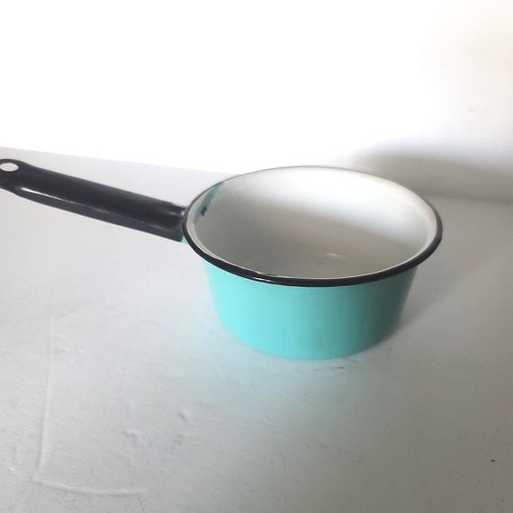Vintage Turquoise Enamelware Saucepan