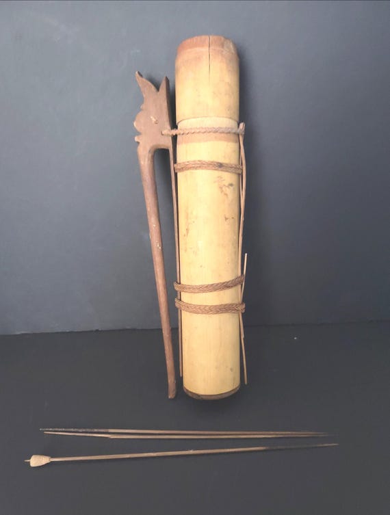 Indonesian Bamboo Iban Sumpit Quiver with Arrows