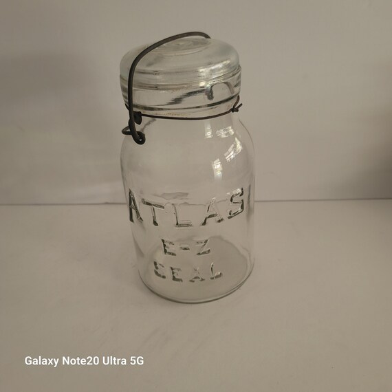 Hazel Atlas EZ Seal Quart Jar circa 1920