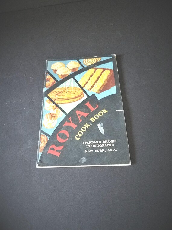 1930 Royal Baking Powder Cookbook