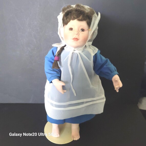 1992 JM Dolls Porcelain Doll