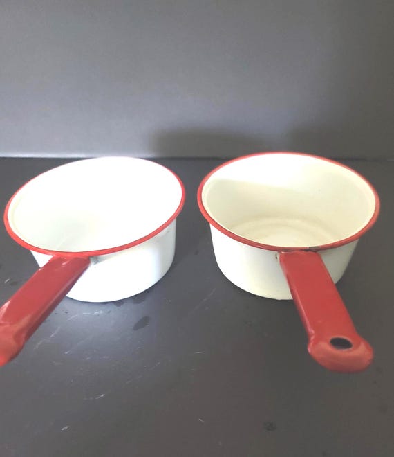 Pair of Red and White Enamelware Saucepans set 2