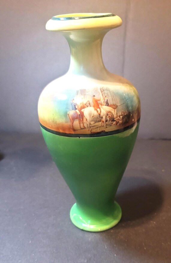 Antique Royal Bayreuth Vase with PT Crest