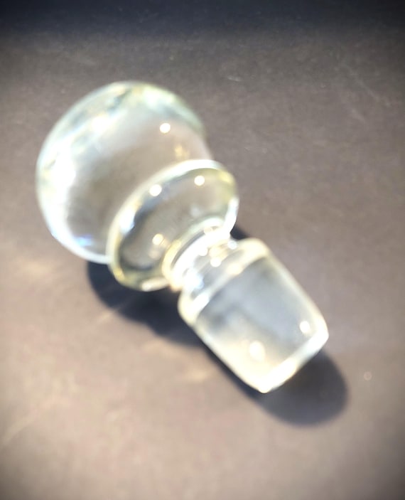 Handblown Clear Glass Bottle Stopper