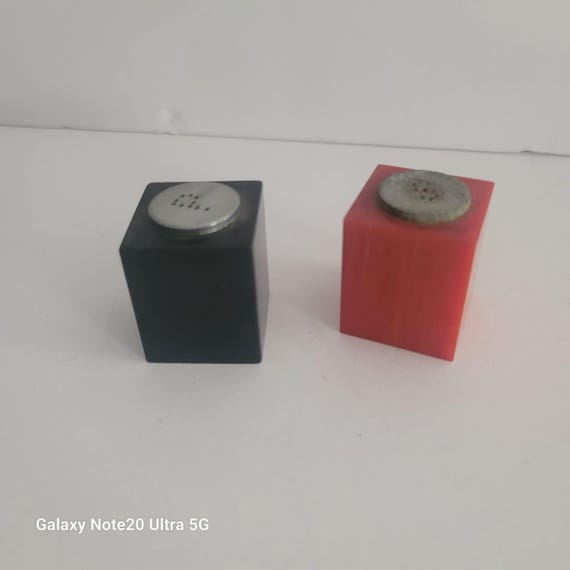 Bakelite 1930s Salt & Pepper Shakers