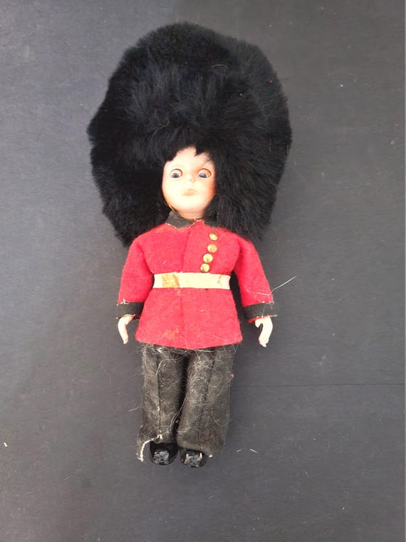 Vintage Changing of the Guard British Doll