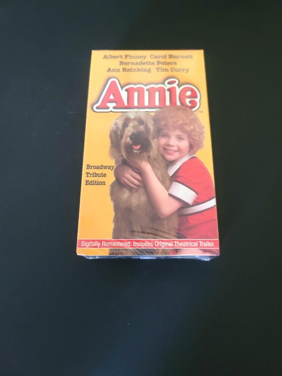 Annie VHS Broadway Tribute Edition 1982
