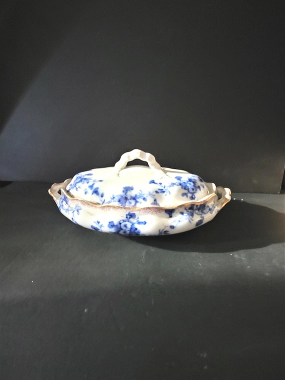Furnivals Carnation Covered Vegetable Bowl circa 1890