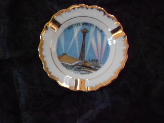 Seattle Worlds Fair Ceramic Ashtray