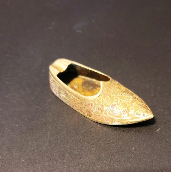 Etched Brass Shoe Ashtray for Ladies