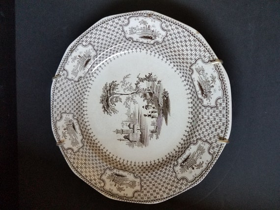 J Hawley Opaque Pearl Valetta Plate