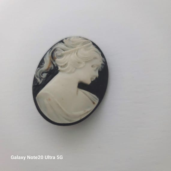 Plastic Cameo Brooch