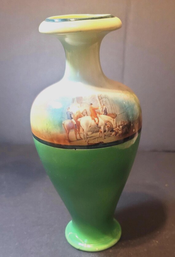Antique Royal Bayreuth Vase with PT Crest