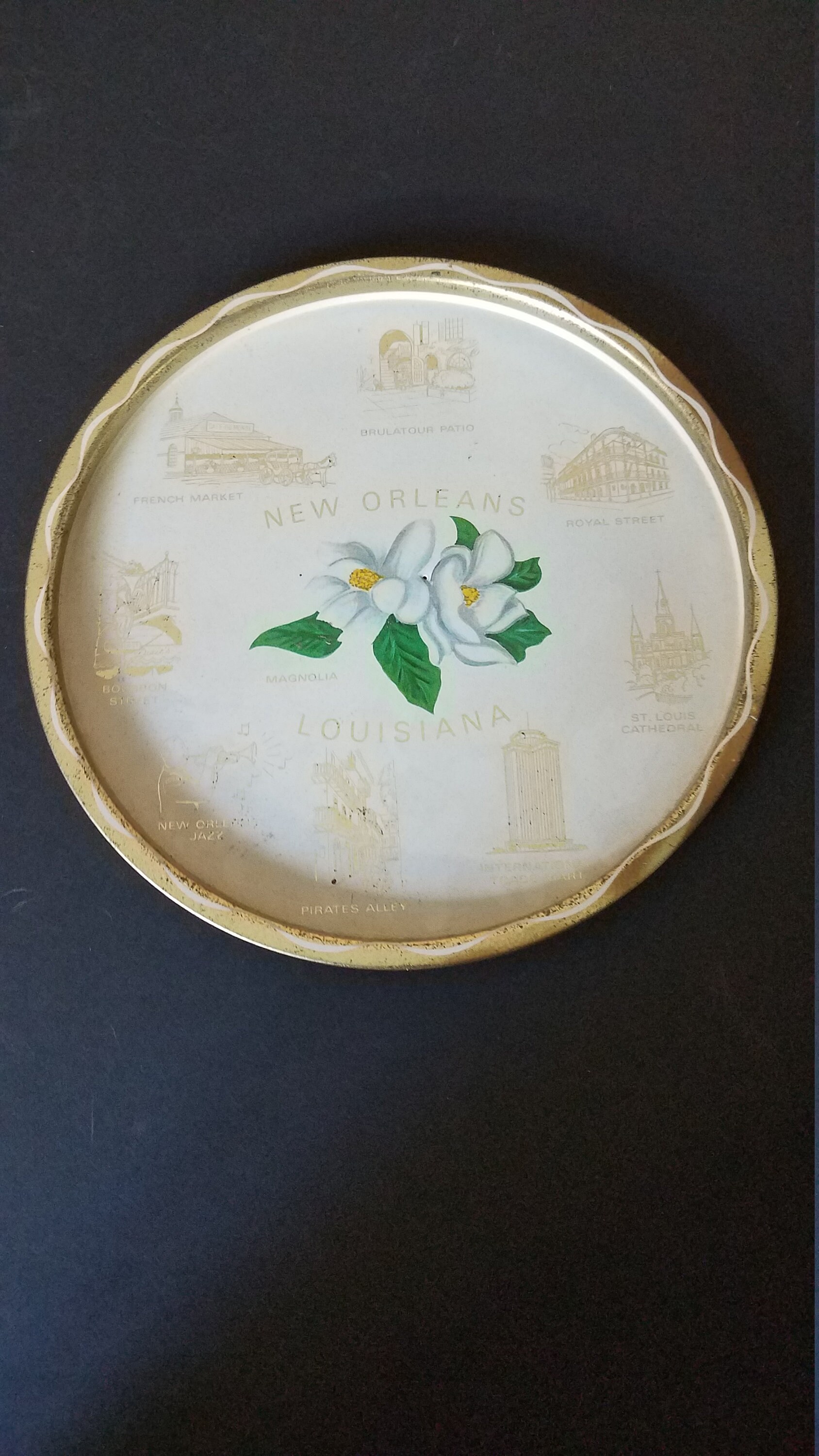 Dishique New Orleans Icons Typography Themed Tray 10.5