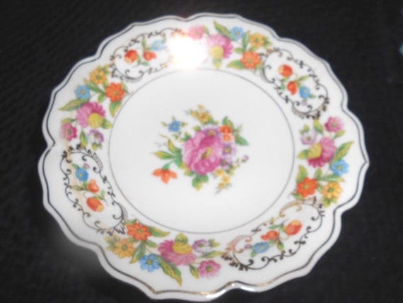 Noritake 1931 Dresdena Footed Bowl