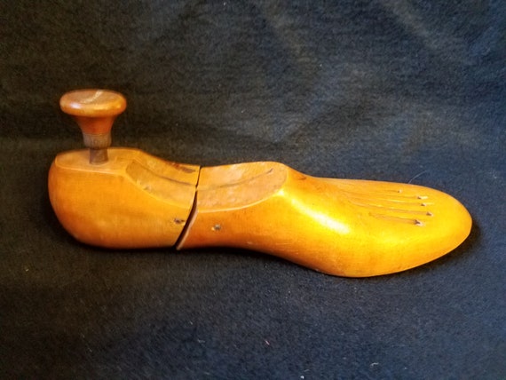Men's Vintage Vented Florsheim Shoe Stretcher