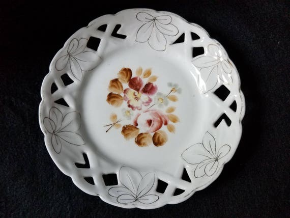 Vintage Floral Bread Plate