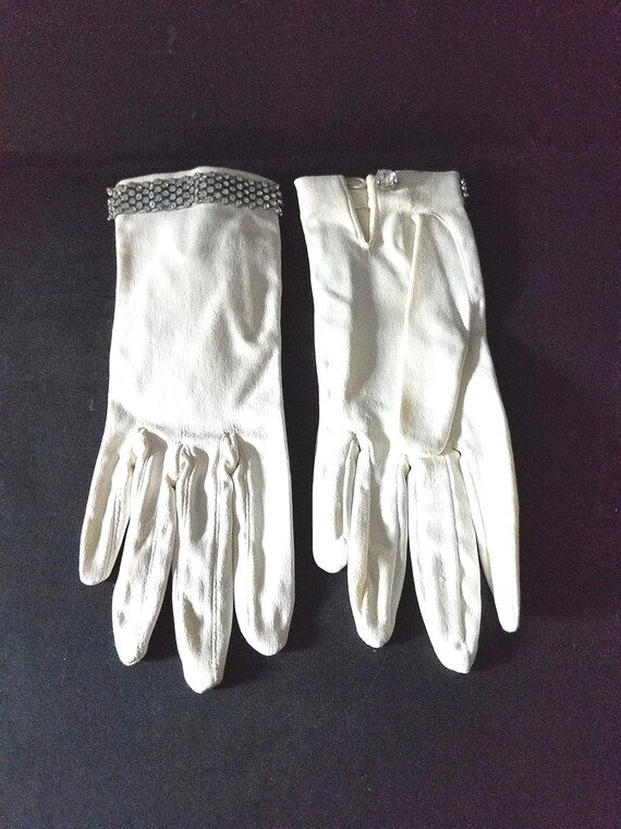 Girls Kay Fuchs Gloves Size Small