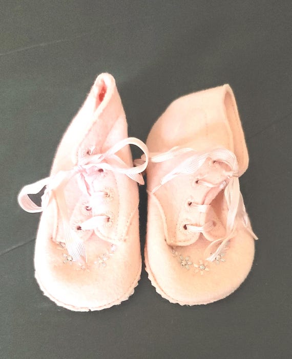 Vintage Pink Felt Baby Booties