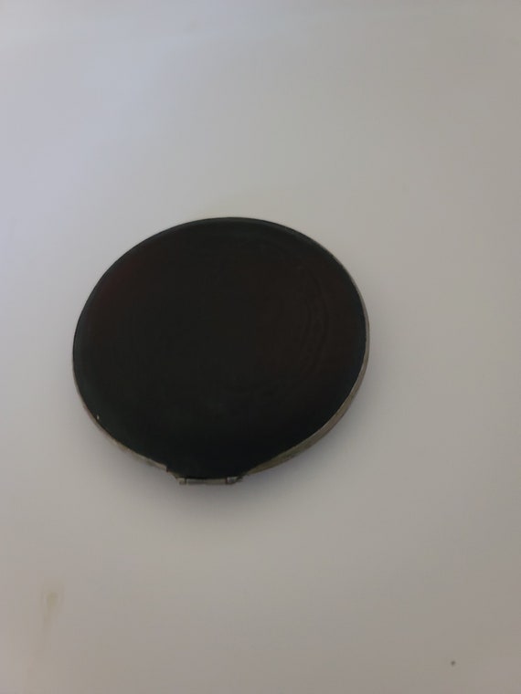 Antique Leather Compact