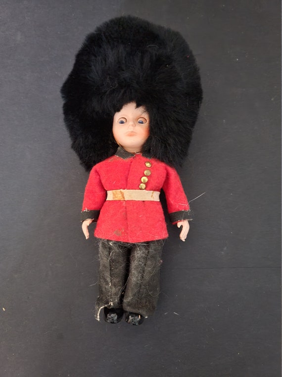 Vintage Changing of the Guard British Doll