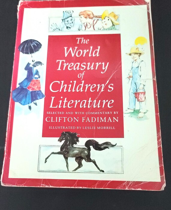 The World Treasury of Children's Literature 1985 Softback