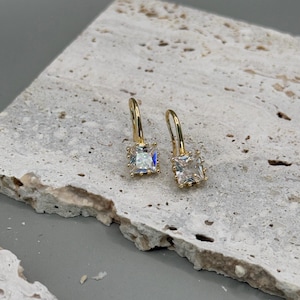 Crystal Stone Fish Hook Earring, Diamond Stone Earrings, Small Baguette Earrings, Baguette Earrings, Minimalist Earrings, Tiny Huggies