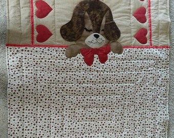 Sleepy puppy quilt,brown and red