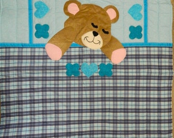 Sleepy Bear quilt Blue Plaid
